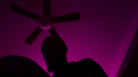 LUST online show from November 22, 2025, 10:03 am