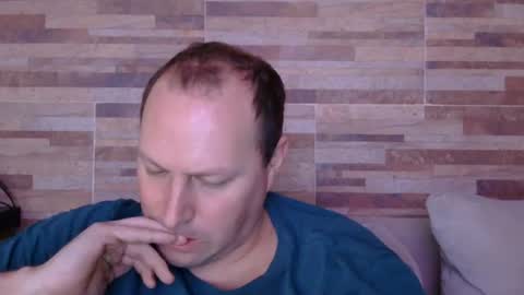 lustonfan online show from July 30, 2026, 12:37 pm