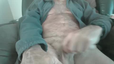 Snapshot of luv269er chatting on February 18, 2025, 11:52 pm luv269er online show from February 18, 2025, 11:52 pm