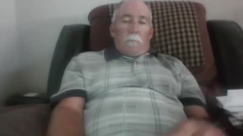 luv269er online show from April 23, 2026, 6:43 pm