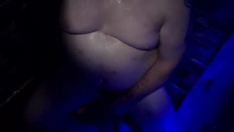 Snapshot of luv2fuk89 chatting on July 30, 2026, 2:38 pm jayred231413 online show from July 30, 2026, 2:38 pm