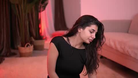 Snapshot of luvcaprice chatting on November 23, 2025, 3:45 pm Caprice online show from November 23, 2025, 3:45 pm