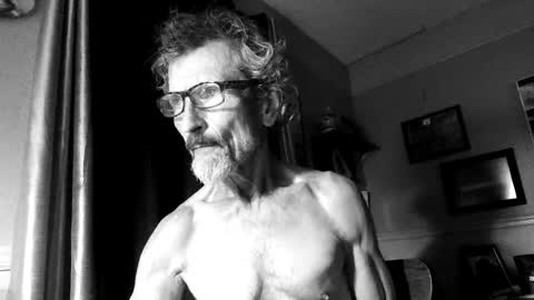 Peter Jacksone online show from July 21, 2026, 3:42 am