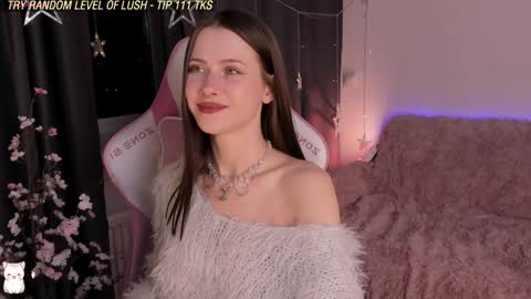 Julia   LuvJuly  online show from December 12, 2024, 8:53 pm