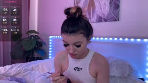 Veronica online show from May 19, 2026, 10:54 am