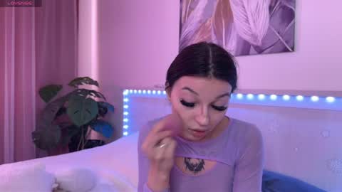 Veronica online show from May 24, 2026, 10:31 am