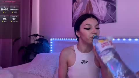 Veronica online show from July 10, 2026, 9:01 am