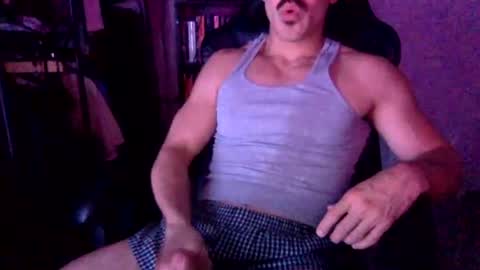 luvrboy77 online show from August 1, 2026, 5:40 am
