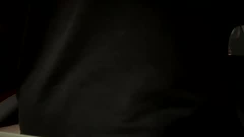 Snapshot of luvs2lickhotlips chatting on February 11, 2025, 10:15 am luvs2lickhotlips online show from February 11, 2025, 10:15 am