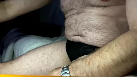 Snapshot of luvs2lickhotlips chatting on December 4, 2025, 10:13 am luvs2lickhotlips online show from December 4, 2025, 10:13 am