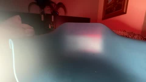 luvvlee online show from July 2, 2026, 1:17 pm