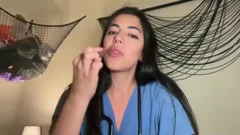 luxcher22 online show from September 24, 2025, 2:59 am