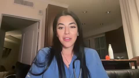 luxcher22 online show from October 22, 2025, 3:51 am