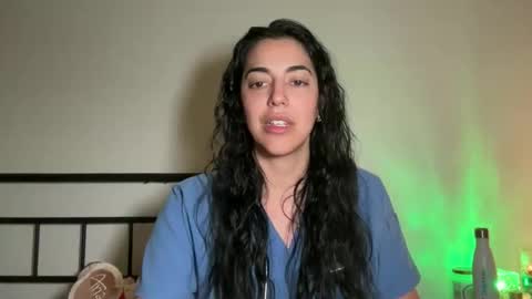 luxcher22 online show from February 13, 2026, 4:41 am