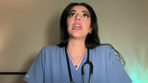 luxcher22 online show from February 27, 2026, 4:56 am