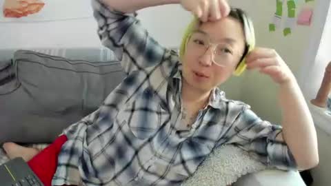 Snapshot of luxgray chatting on June 8, 2026, 7:36 pm LuxGray online show from June 8, 2026, 7:36 pm
