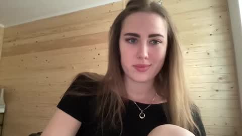 Katie online show from May 21, 2026, 4:03 pm