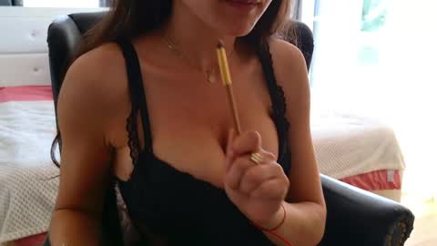Snapshot of luxqueenstudio chatting on April 25, 2026, 7:00 am KarolinaAlpha online show from April 25, 2026, 7:00 am