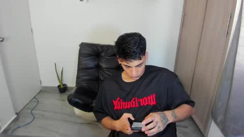 luxrx online show from May 3, 2026, 4:35 pm