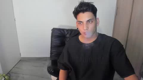 luxrx online show from June 24, 2026, 10:20 pm