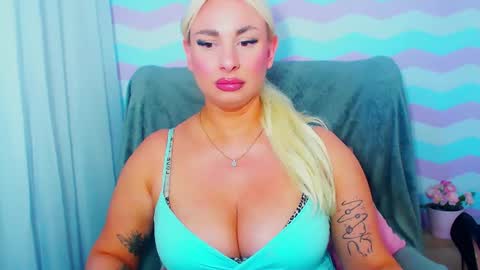 Luxuriaa online show from June 22, 2026, 5:54 pm