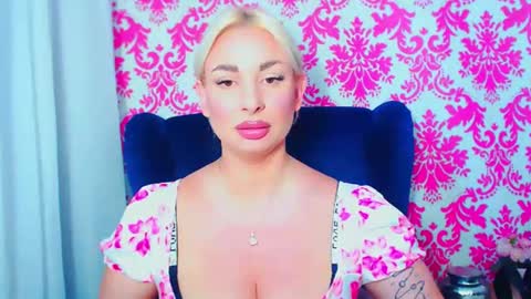 Luxuriaa online show from August 3, 2026, 3:38 pm