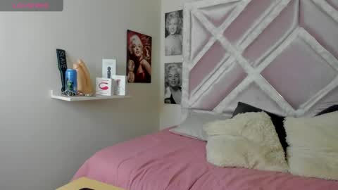 Snapshot of luxx_11 chatting on February 28, 2026, 1:12 pm Lux online show from February 28, 2026, 1:12 pm