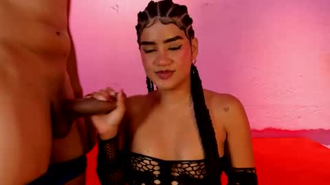 Snapshot of luxy_thomas chatting on May 13, 2026, 1:25 am luxy_thomas online show from May 13, 2026, 1:25 am