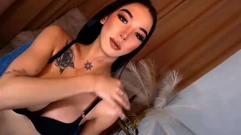 Snapshot of luxywilson chatting on December 12, 2024, 5:20 am luxy online show from December 12, 2024, 5:20 am