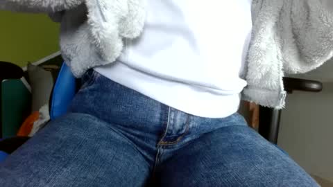 Snapshot of luzzy_cam chatting on December 17, 2024, 11:16 pm luzzy I hope your visit and that we manage to get very hot online show from December 17, 2024, 11:16 pm