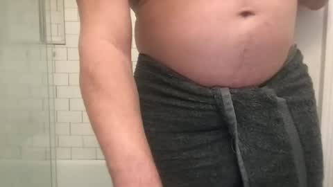 lvguynextdoor440656 online show from October 16, 2025, 1:17 am