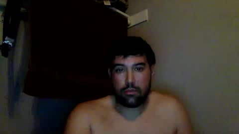 lvraider17 online show from April 16, 2026, 4:02 am