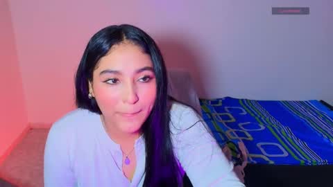 Snapshot of lya_dubois_ chatting on May 6, 2026, 5:14 am LYA DUBOIS online show from May 6, 2026, 5:14 am