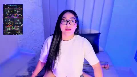 Snapshot of lya_dubois_ chatting on July 24, 2026, 10:30 pm LYA DUBOIS online show from July 24, 2026, 10:30 pm