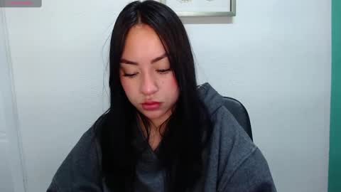  Lya  online show from March 1, 2025, 9:04 pm