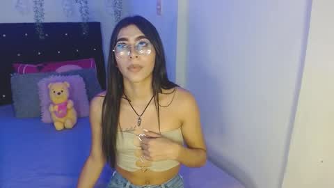 Snapshot of lyaa_cutee chatting on November 7, 2025, 2:55 am Lyaa Cutee online show from November 7, 2025, 2:55 am