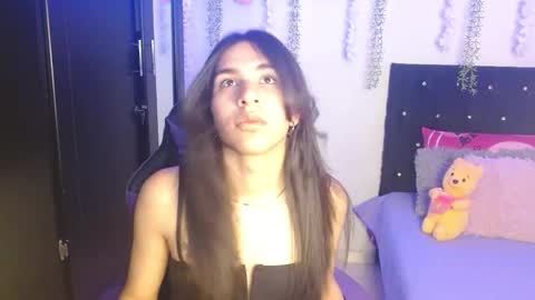 Snapshot of lyaa_cutee chatting on November 18, 2025, 7:13 am Lyaa Cutee online show from November 18, 2025, 7:13 am