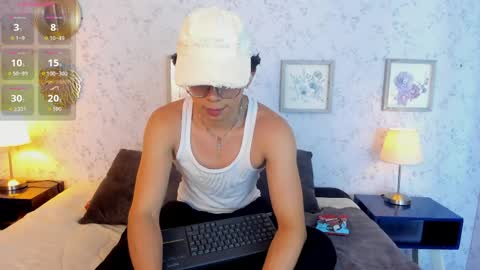 Snapshot of lyan_twink chatting on May 13, 2026, 8:06 pm Lyan online show from May 13, 2026, 8:06 pm