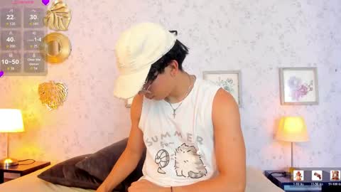 Snapshot of lyan_twink chatting on May 18, 2026, 8:03 pm Lyan online show from May 18, 2026, 8:03 pm
