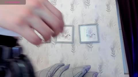 Snapshot of lyan_twink chatting on June 5, 2026, 2:01 pm Lyan online show from June 5, 2026, 2:01 pm