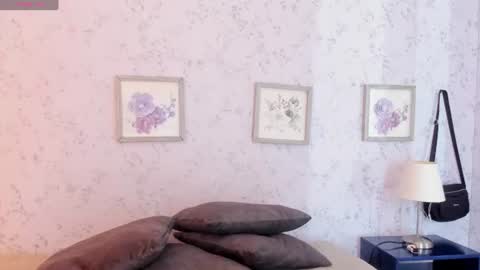 Snapshot of lyan_twink chatting on June 25, 2026, 7:40 pm Lyan online show from June 25, 2026, 7:40 pm