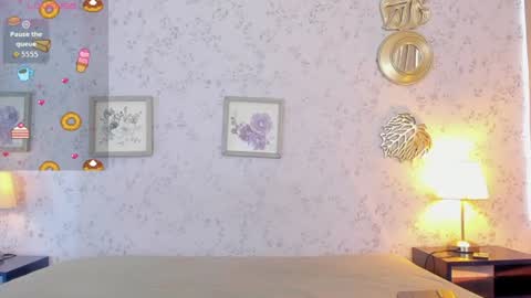 Snapshot of lyan_twink chatting on July 15, 2026, 7:19 pm Lyan online show from July 15, 2026, 7:19 pm