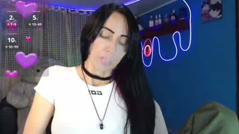 Snapshot of lyann_ chatting on July 18, 2026, 1:21 am Lyann online show from July 18, 2026, 1:21 am