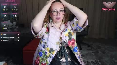 Snapshot of lyboff72 chatting on May 5, 2026, 9:01 pm lybava online show from May 5, 2026, 9:01 pm