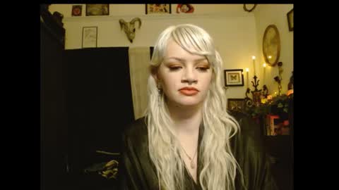 lydiadeity online show from January 4, 2025, 5:48 am