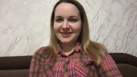 Snapshot of lyeeu25 chatting on March 7, 2025, 8:00 pm Tina online show from March 7, 2025, 8:00 pm