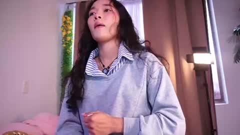 Snapshot of lyhana_lee chatting on June 19, 2026, 7:06 pm Lyhana Lee online show from June 19, 2026, 7:06 pm