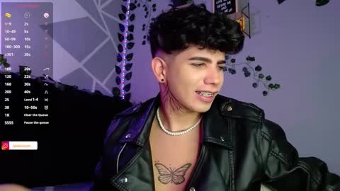 Lyle Bennett Freelance Model online show from December 6, 2024, 1:00 pm