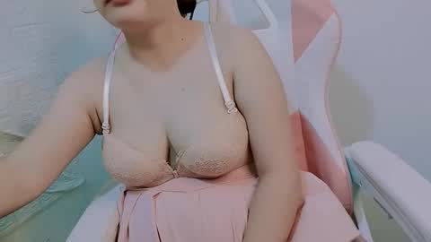 lylikixi online show from June 5, 2026, 2:07 am