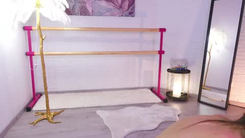 Lyly   online show from January 18, 2025, 8:52 am